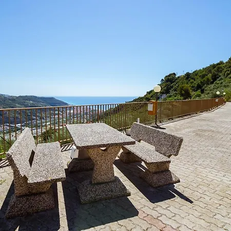 Villaggio Turistico - Belvedere